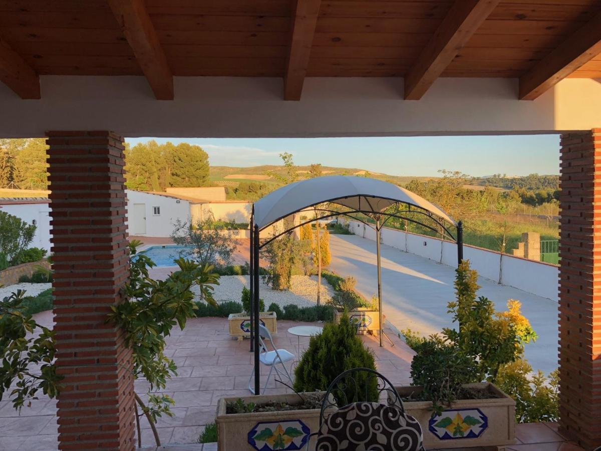 Chalet Embalse Bermejales Arenas del Rey Exterior photo