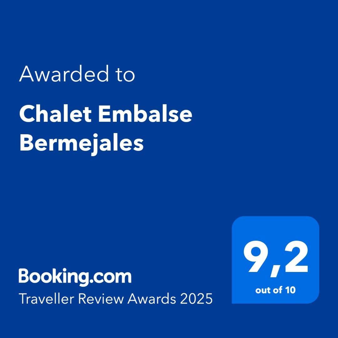 Chalet Embalse Bermejales Arenas del Rey Exterior photo